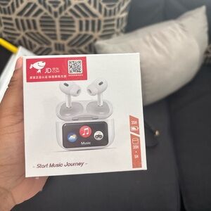 Wireless Earbuds with Charging Case apple pro3